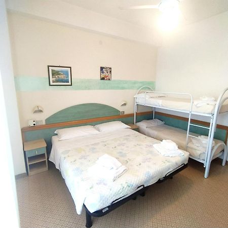 Hotel Milord Cesenatico Extérieur photo