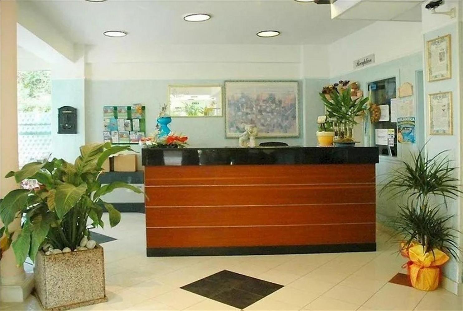 Hotel Milord Cesenatico Extérieur photo