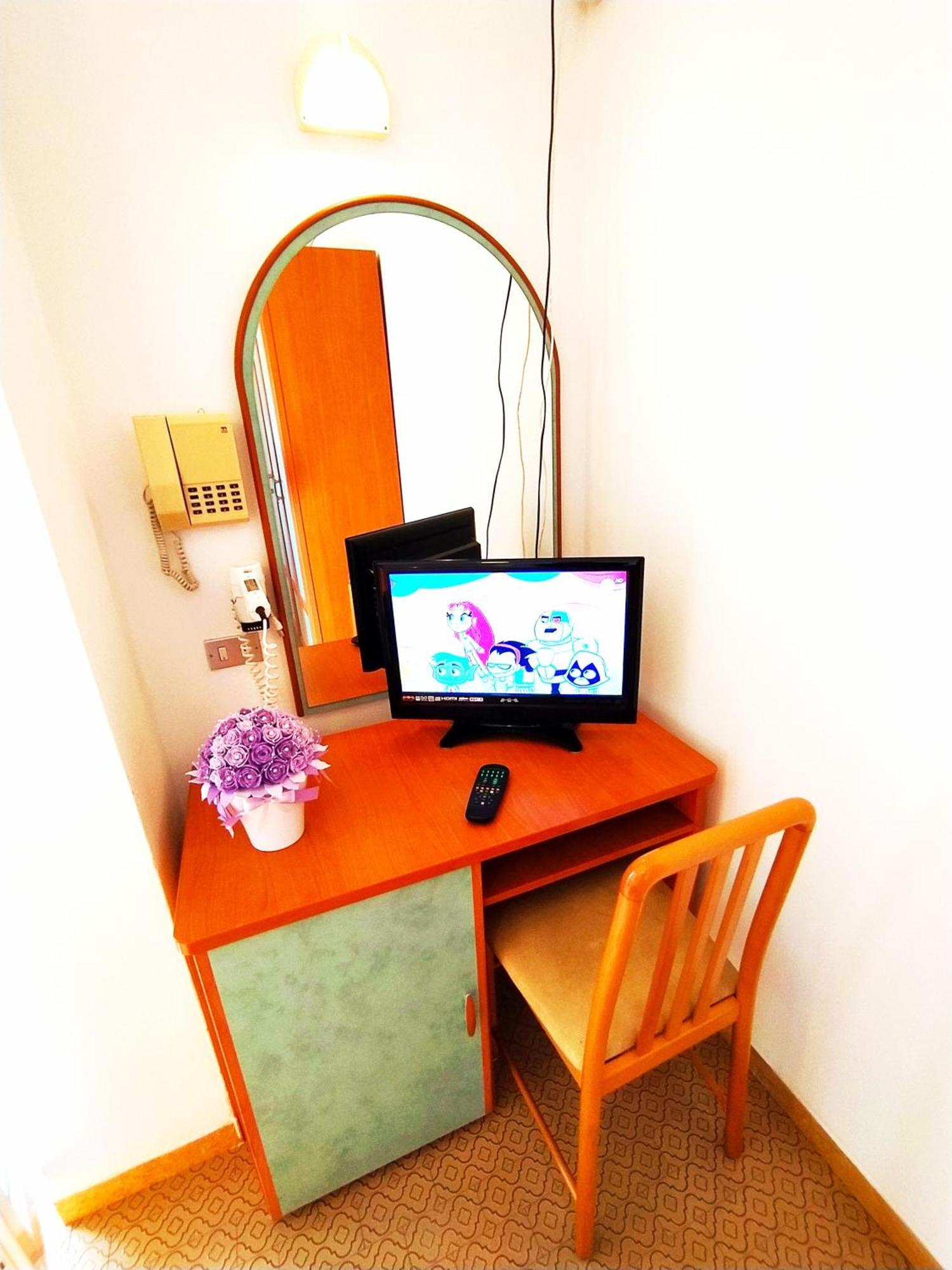 Hotel Milord Cesenatico Extérieur photo