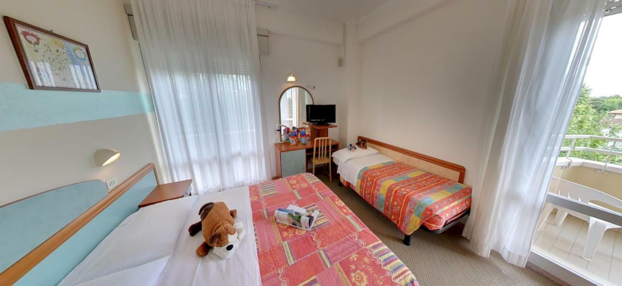 Hotel Milord Cesenatico Extérieur photo